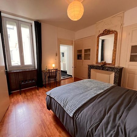 La Colbertine - Charming Apartment In Place Colbert Rochefort  Exteriér fotografie