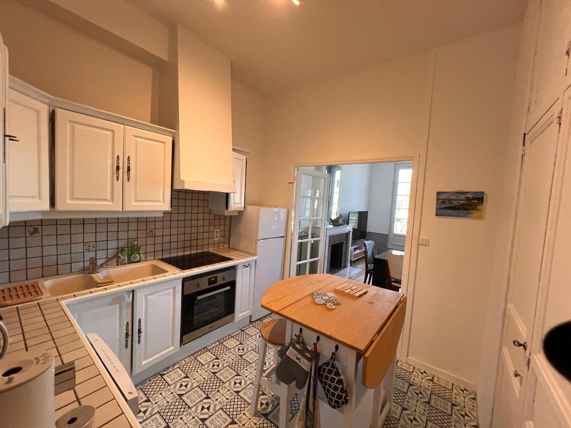 La Colbertine - Charming Apartment In Place Colbert Rochefort  Exteriér fotografie