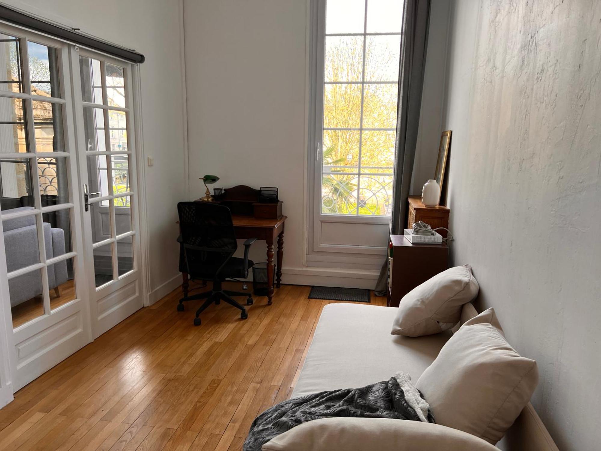 La Colbertine - Charming Apartment In Place Colbert Rochefort  Exteriér fotografie